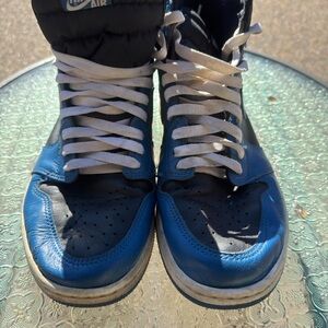 Nike Black and White Sneakers